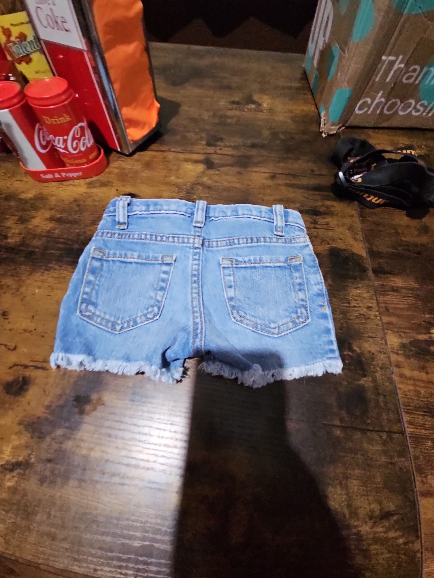 (235) Cat & Jack Floral Denim Shorts Size 2T 4
