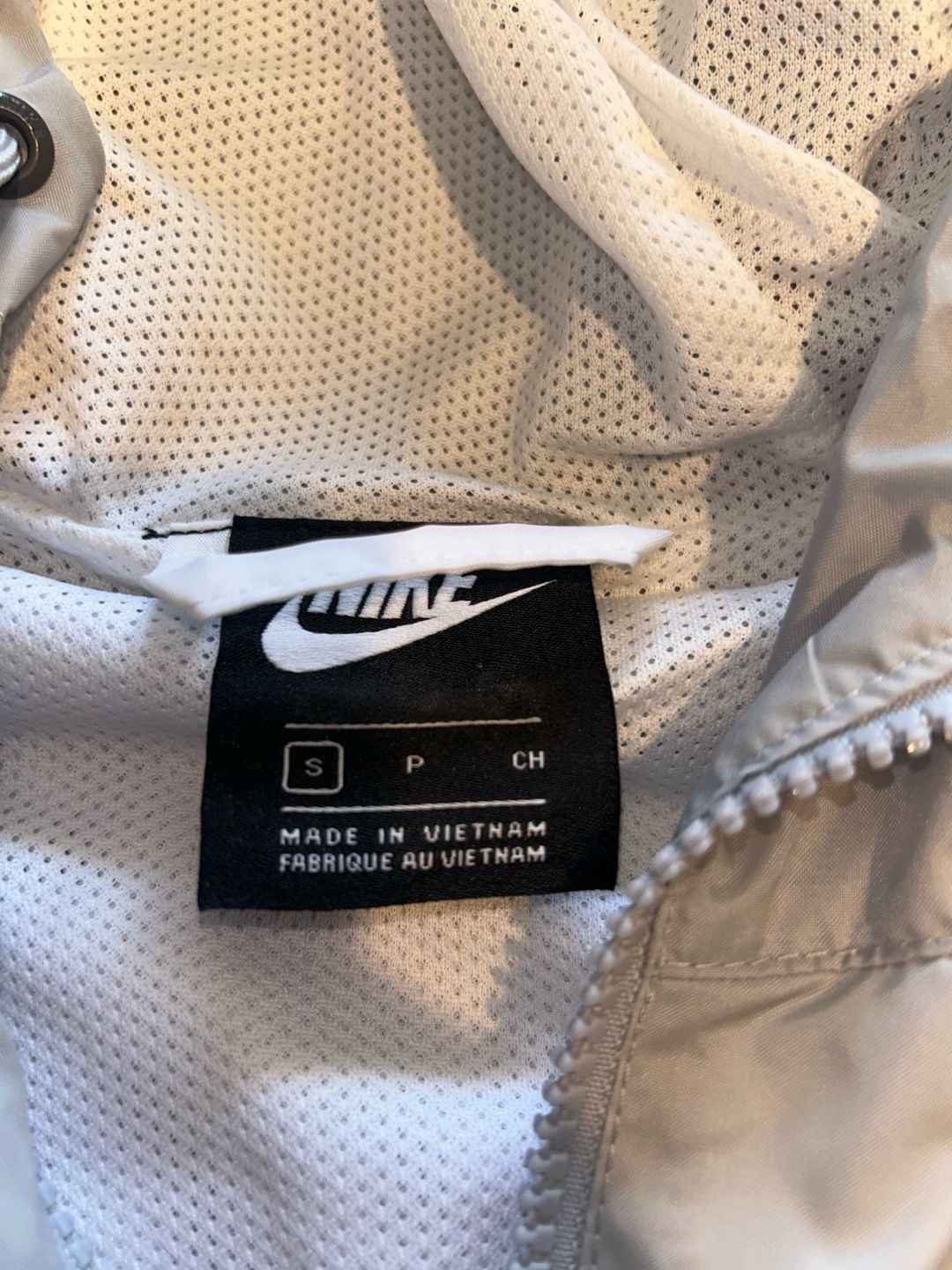 Mens Nike Windbreaker Jacket Size small White Black Hooded Windbreaker 5