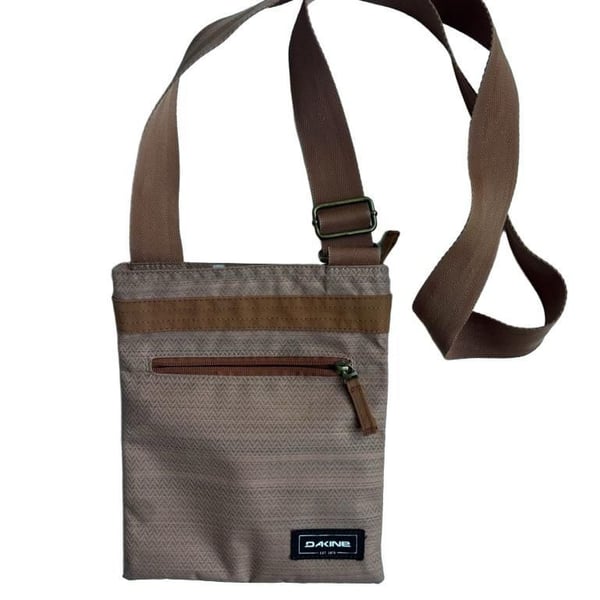 Dakine Jive Crossbody Bag Brown Chevron Travel Purse