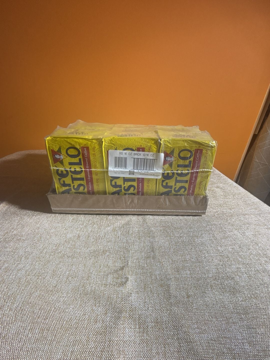 Cafe Bustelo Espresso Dark Roast Ground Coffee 12 Pack 16 Oz Brick 1