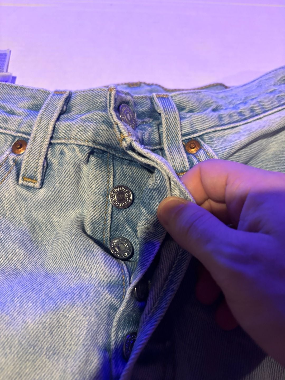 Levi's Premium Button Fly Jeans Size 30x32 Light Wash Denim 4
