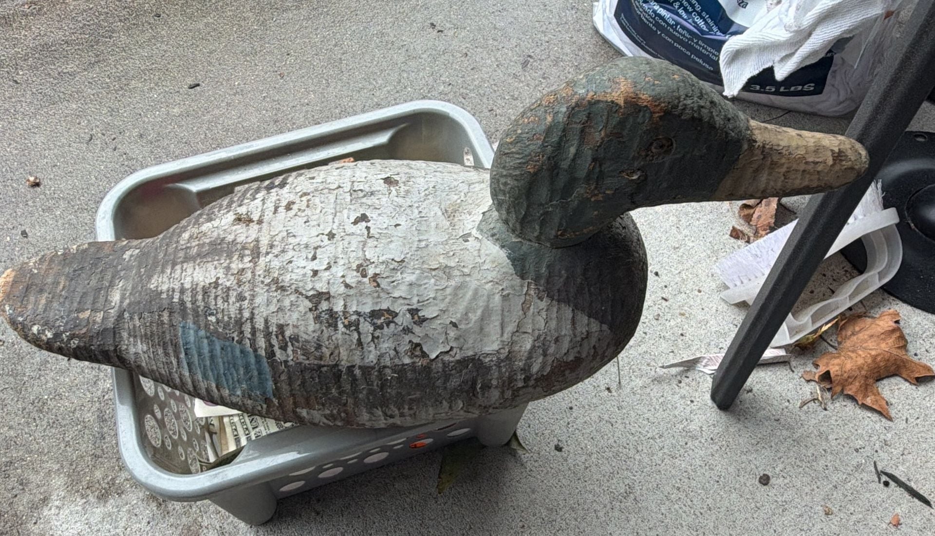 Vintage Hand Carved Wood Duck Decoy Swivel Head 1
