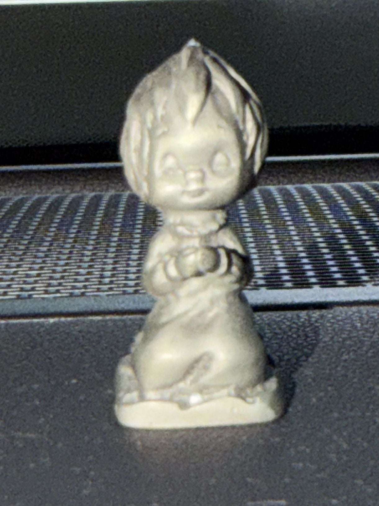 Hallmark Little Gallery Fine Pewter Praying Child Figurine 1