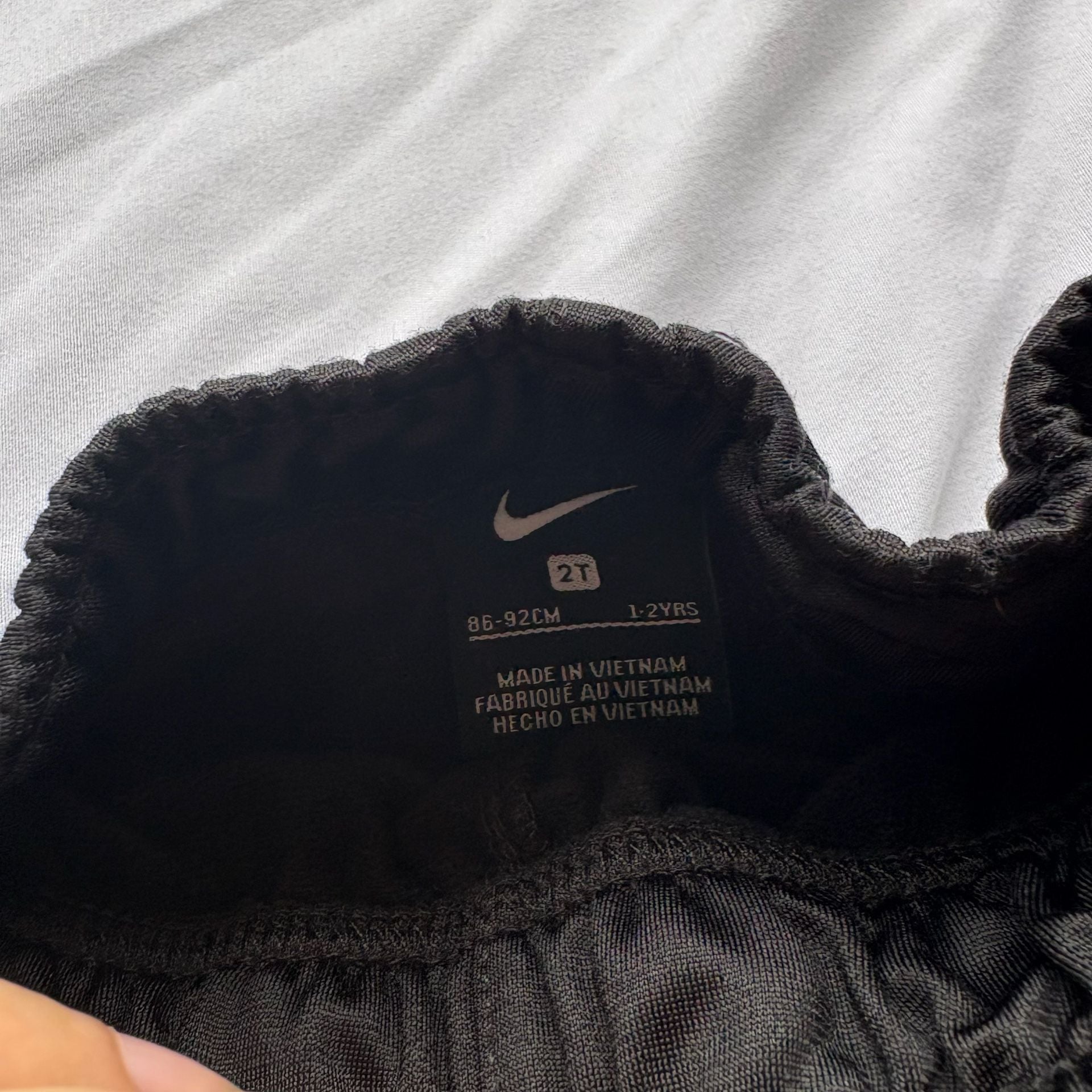 Nike Therma-Fit Pants Size 2T Black and Gray Joggers Set 3