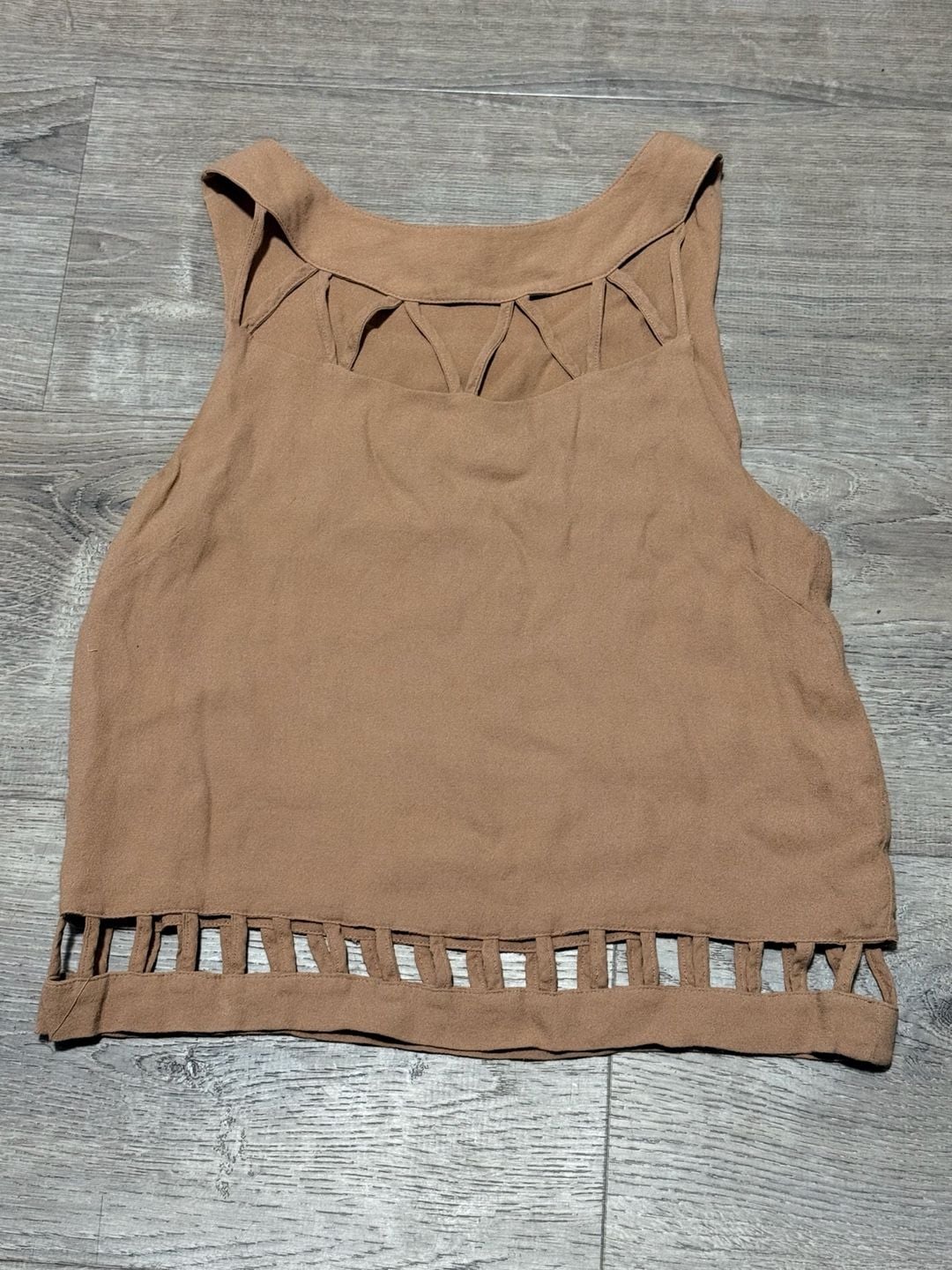 Farm Rio Cut Out Tank Top Size Small Brown Linen Blend Summer Boho Crop Top 2