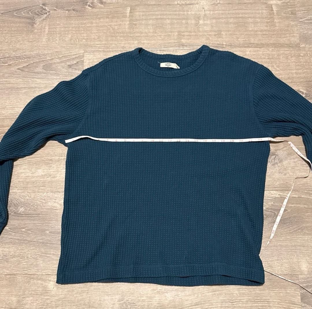 UGG Waffle Thermal Long Sleeve Crew Neck Size L Blue 5