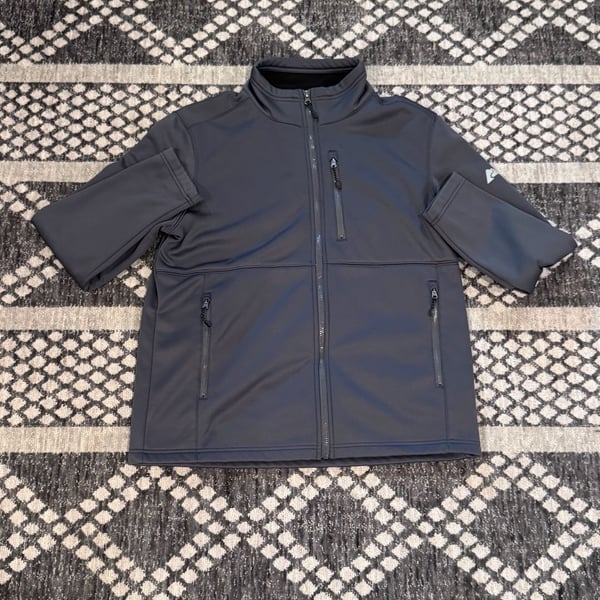 Ozark Trail Men's Softshell Jacket Size M Gray Outdoor Gear
