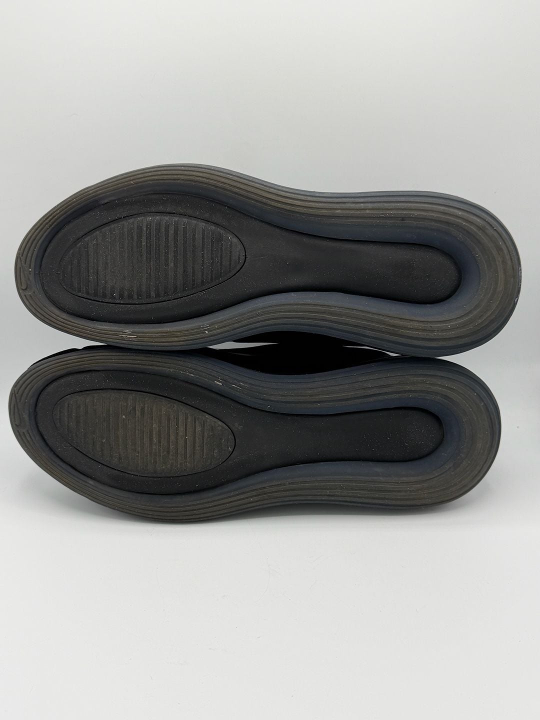 Nike Air Max 720 Triple Black Mens Size 12 Shoes AO2924-007 Anthracite 2019 10