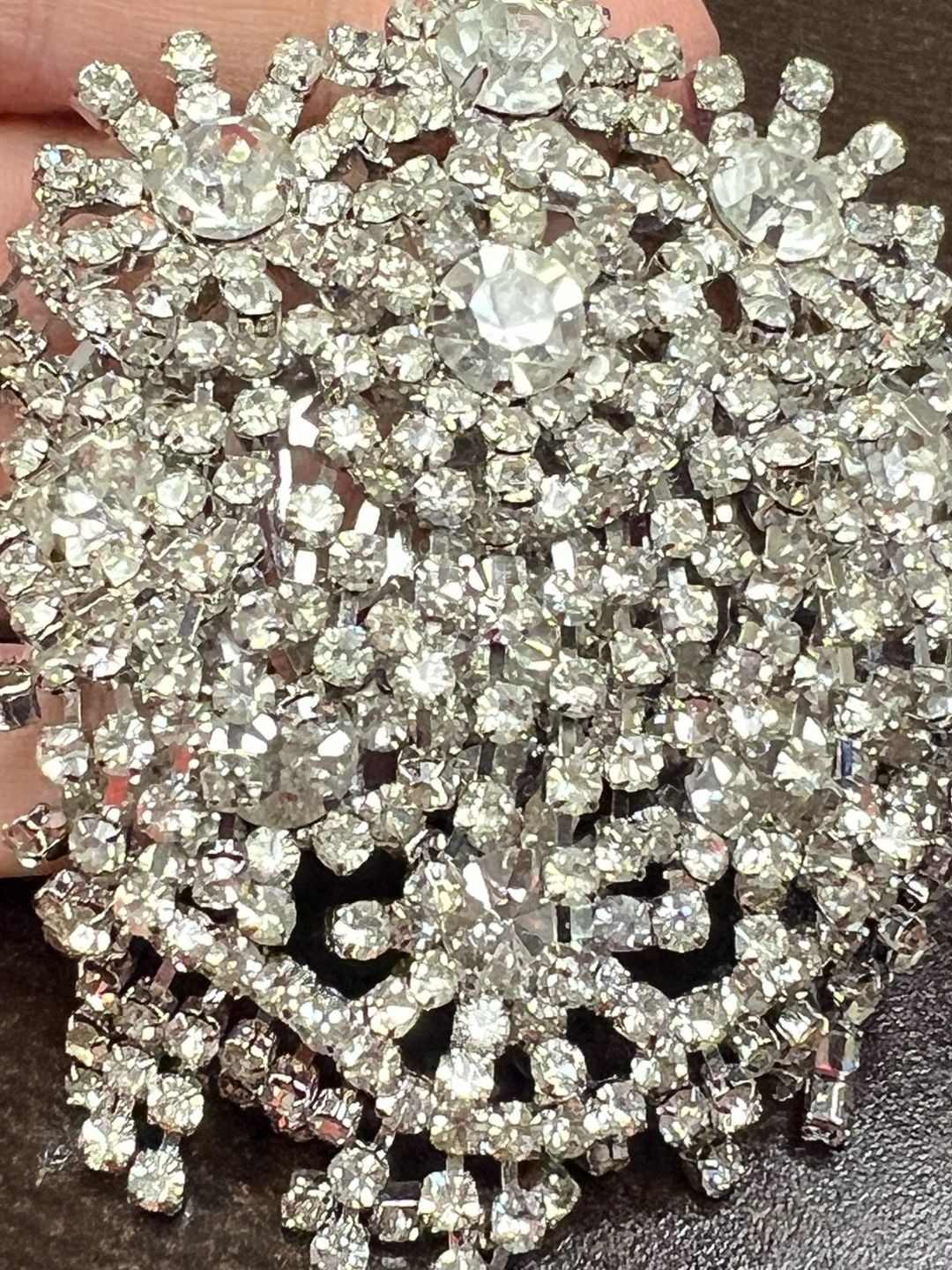 CAMROSE & KROSS Audrey Hepburn “Unforgettable” Collection Crystal Brooch, NWB 6