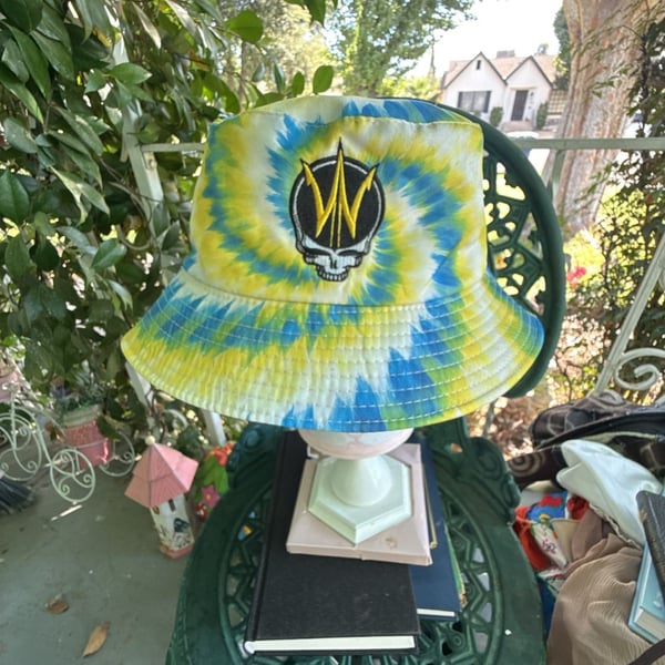 Dead.net Tie Dye Bucket Hat Yellow Blue Grateful Dead Skull Logo