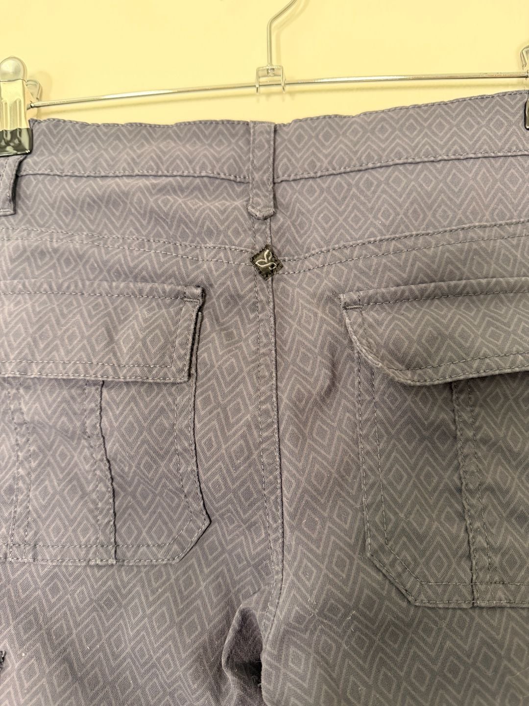 Prana Cargo Pants Size 2 Black Patterned Skinny 10