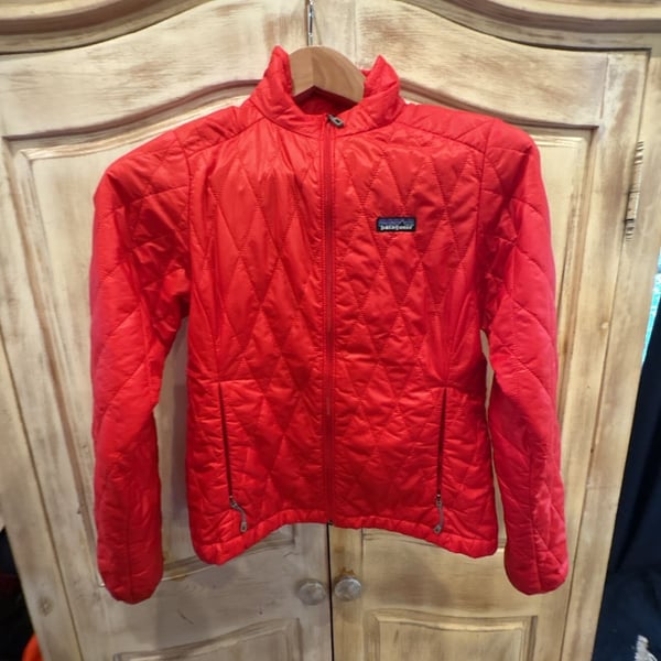 Patagonia Nano Puff Jacket Size M Red Primaloft Quilted