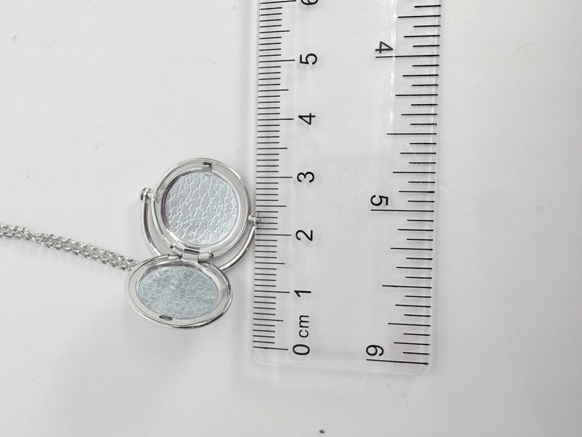 Vintage Victorian Sterling Silver Revolving Locket Necklace Silver Etched 8