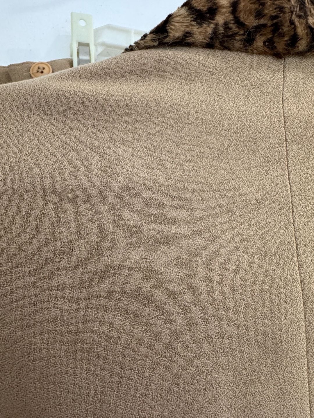 Kasper for A.S.L. Leopard Camel Faux Fur Trim Suit Size 8 5
