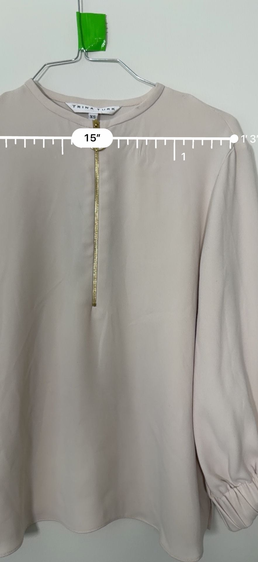 Trina Turk Blouse Size XS Pink V-Neck Long Sleeve Bell Sleeve Top 8