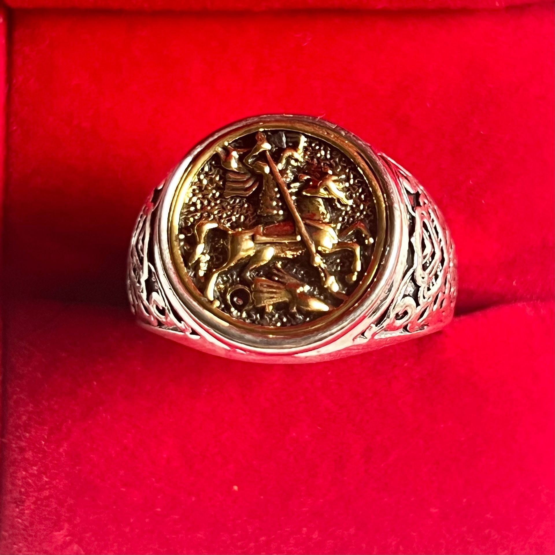 St George And The Dragon Signet Ring Two Tone Ring Size 13 2