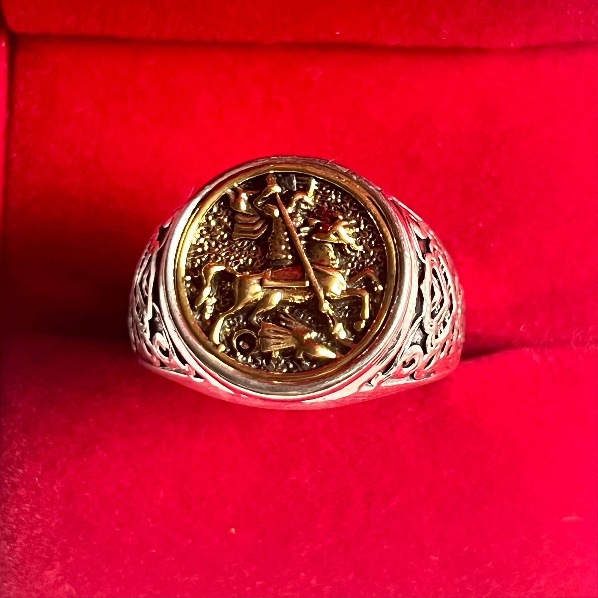 St George And The Dragon Signet Ring Two Tone Ring Size 13 3