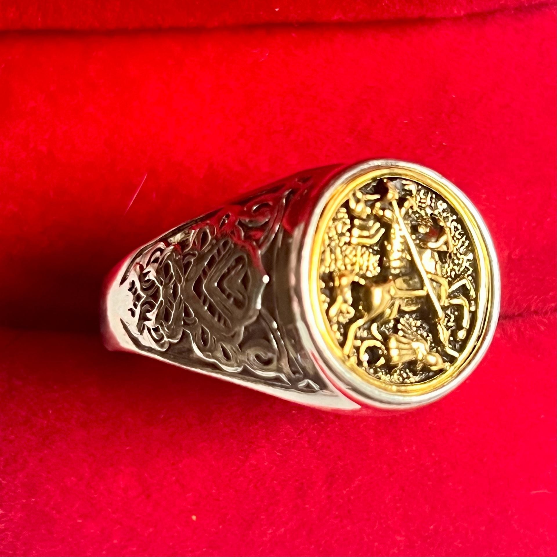 St George And The Dragon Signet Ring Two Tone Ring Size 13 4