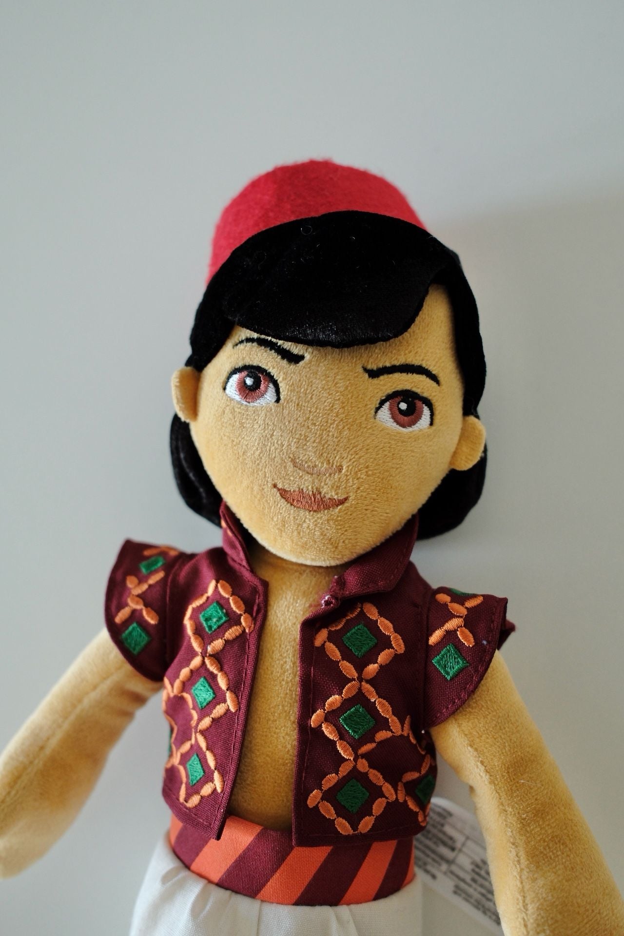 Disney Jasmine and Aladdin Plush Doll Set 9