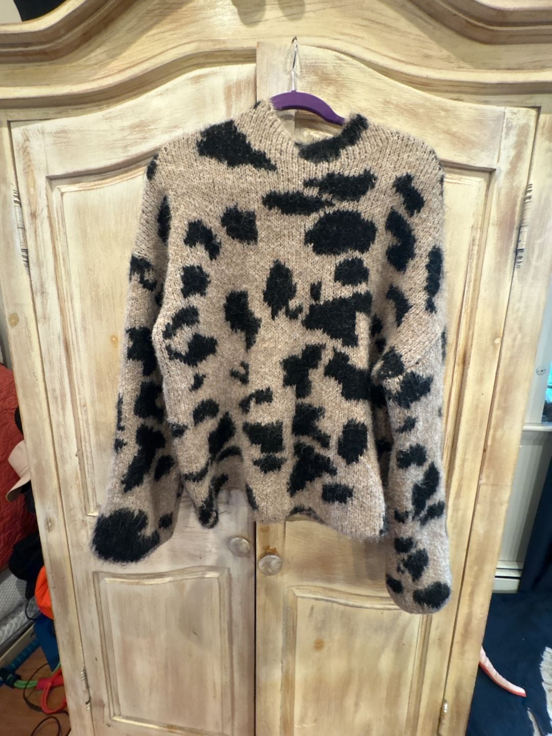 Cyrus Leopard Sweater Size XL Fuzzy Animal Print Crewneck 2
