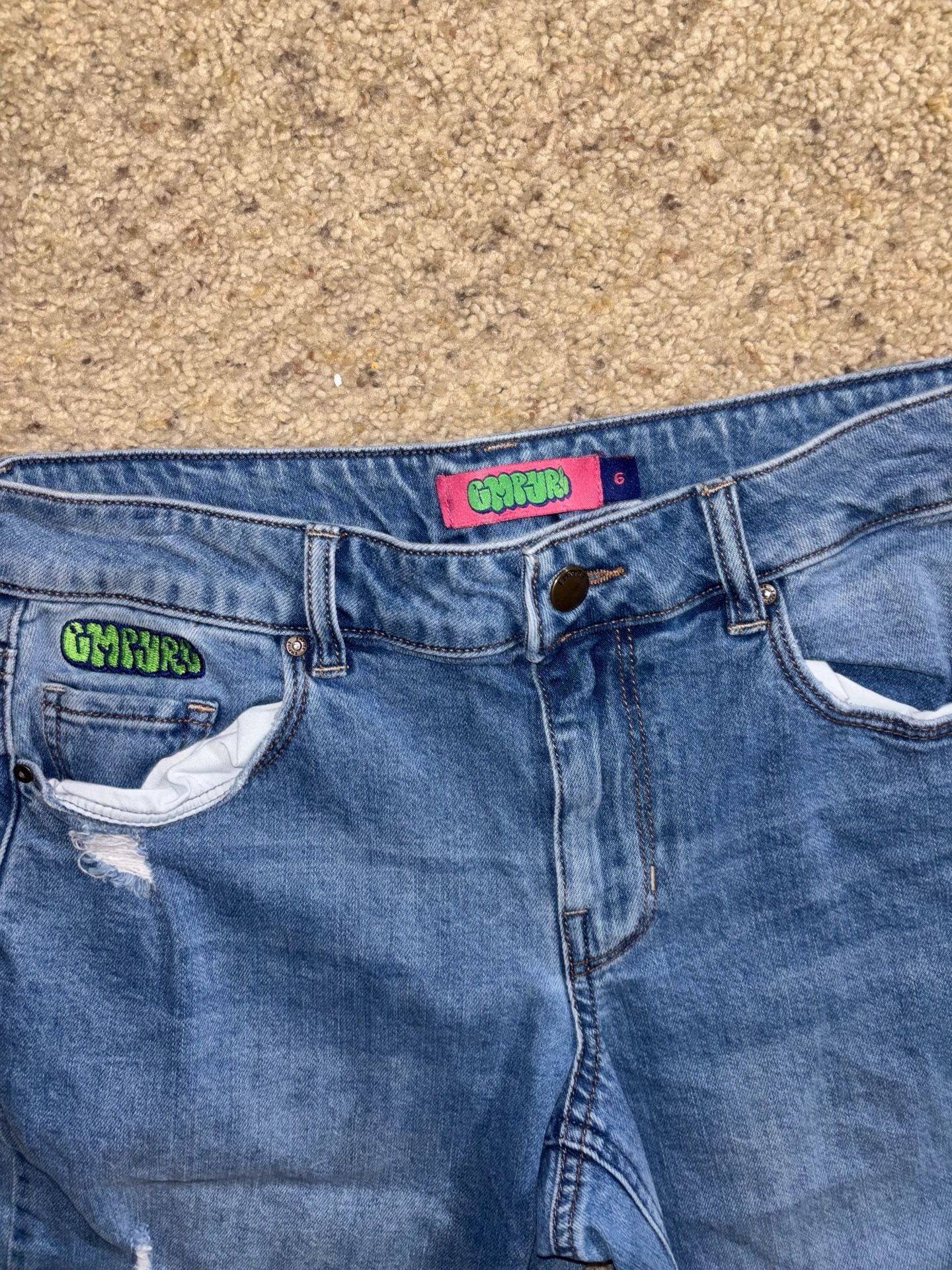 Women’s empyre jeans size 6 3