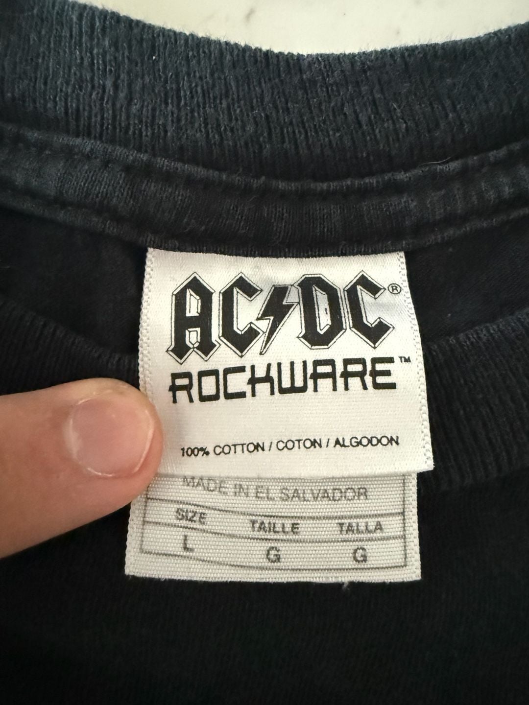 AC/DC Rockware T-Shirt Size L Black Hand of Lightning 2004 Graphic Tee 4