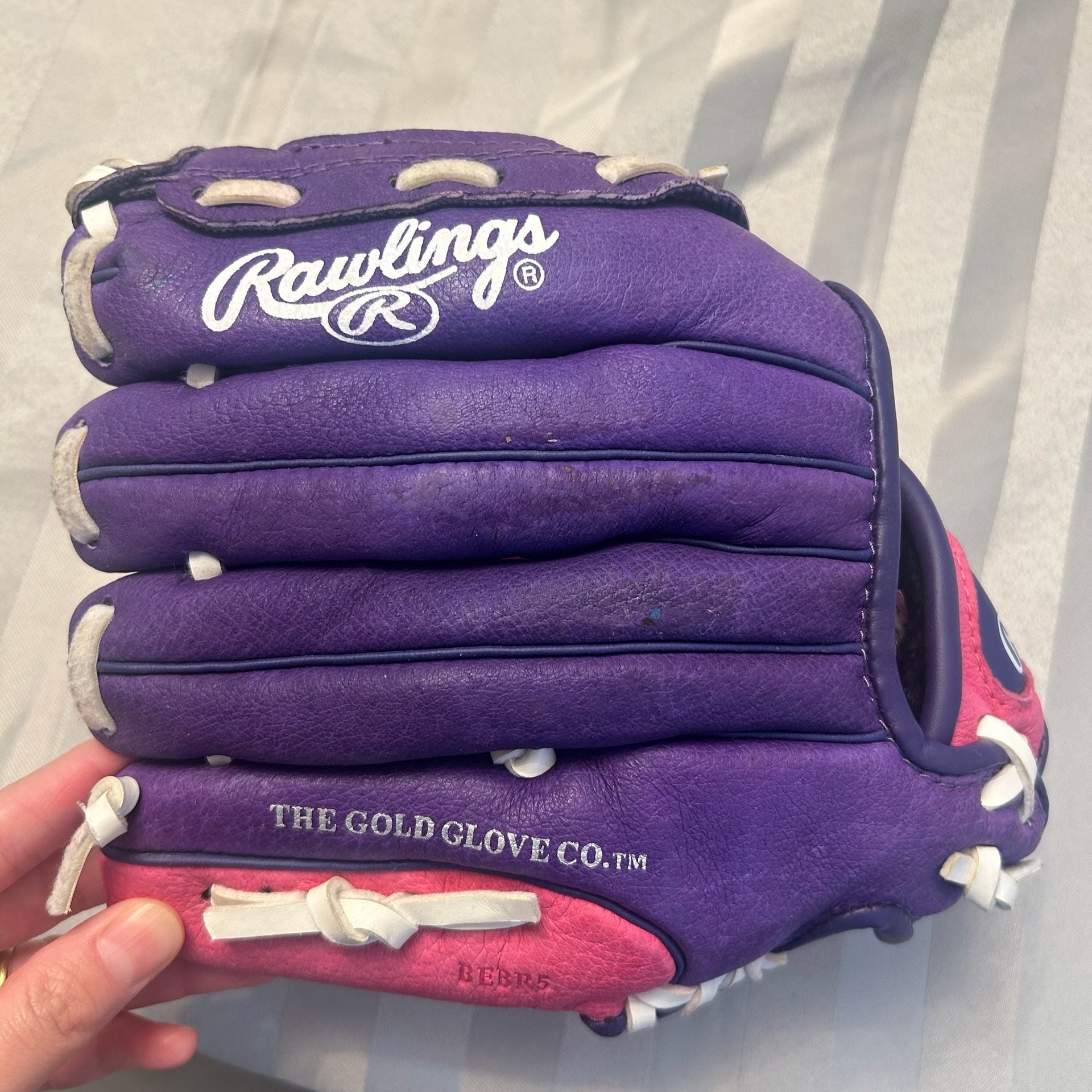 Rawlings 10" Youth Softball Glove Purple/Pink + 2 Wiffle Balls Bundle 5
