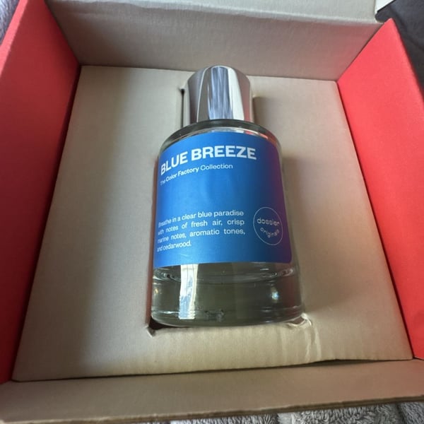 Blue Breeze - Dossier