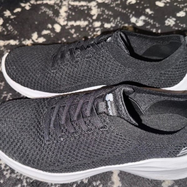 S Sport By Skechers Resse 2.0 Size 10 Black Sneakers