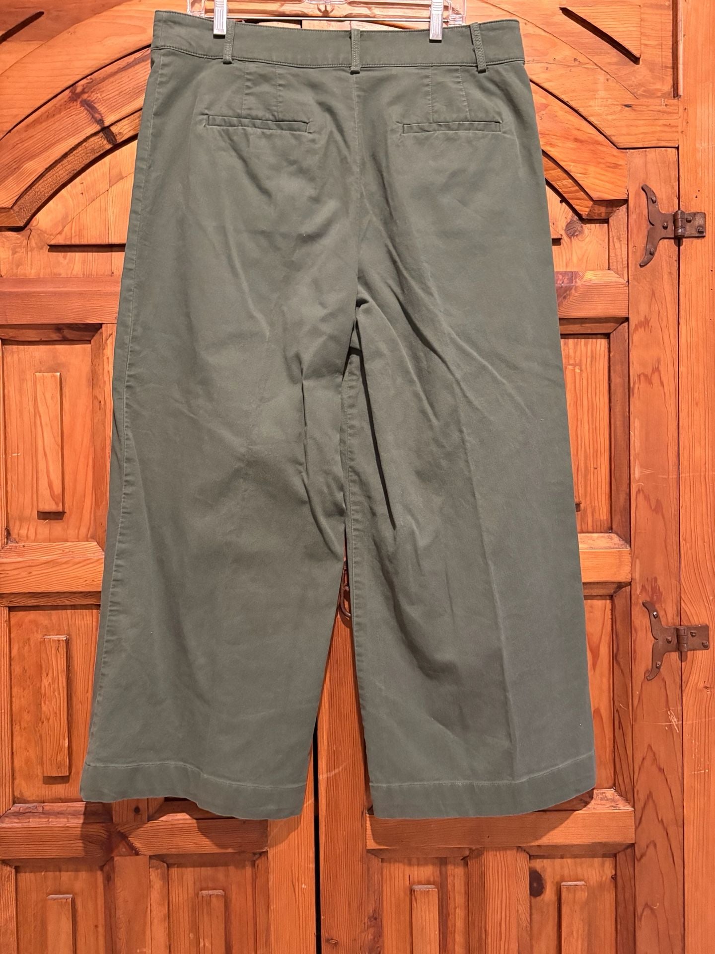 Loft Wide Leg Crop Pants Size 14 Olive Green Pocket Twill 4