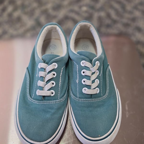 Cat & Jack Canvas Sneakers Size 13 Blue