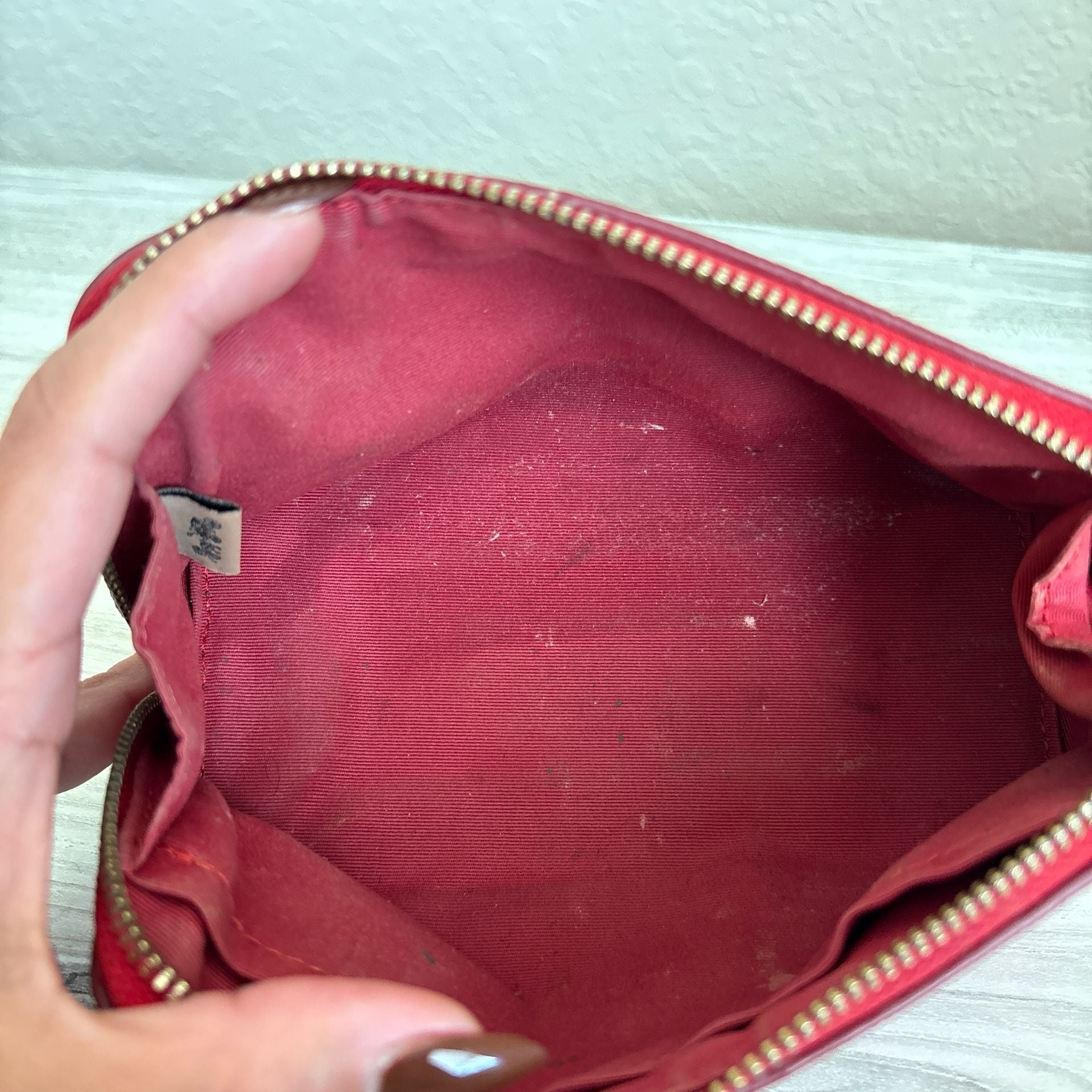 Coach Red Dome Crossgrain Leather Cosmetic Case Makeup Bag Zip Pouch 8