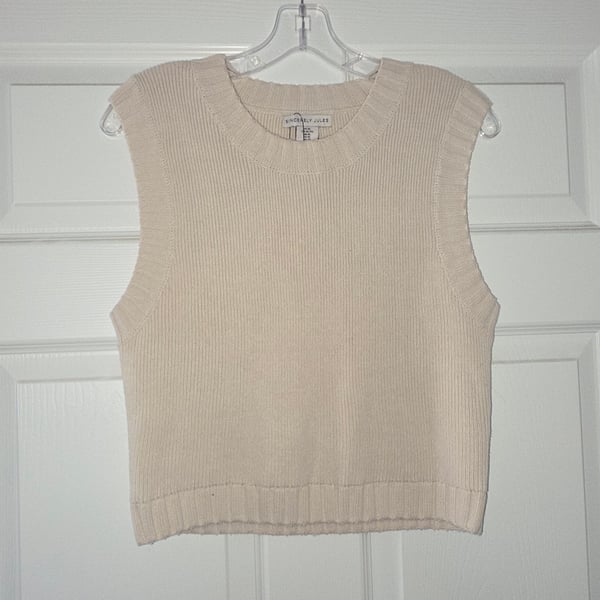Sincerely Jules Cream Ribbed Knit Sweater Vest Crop Top - Size XL