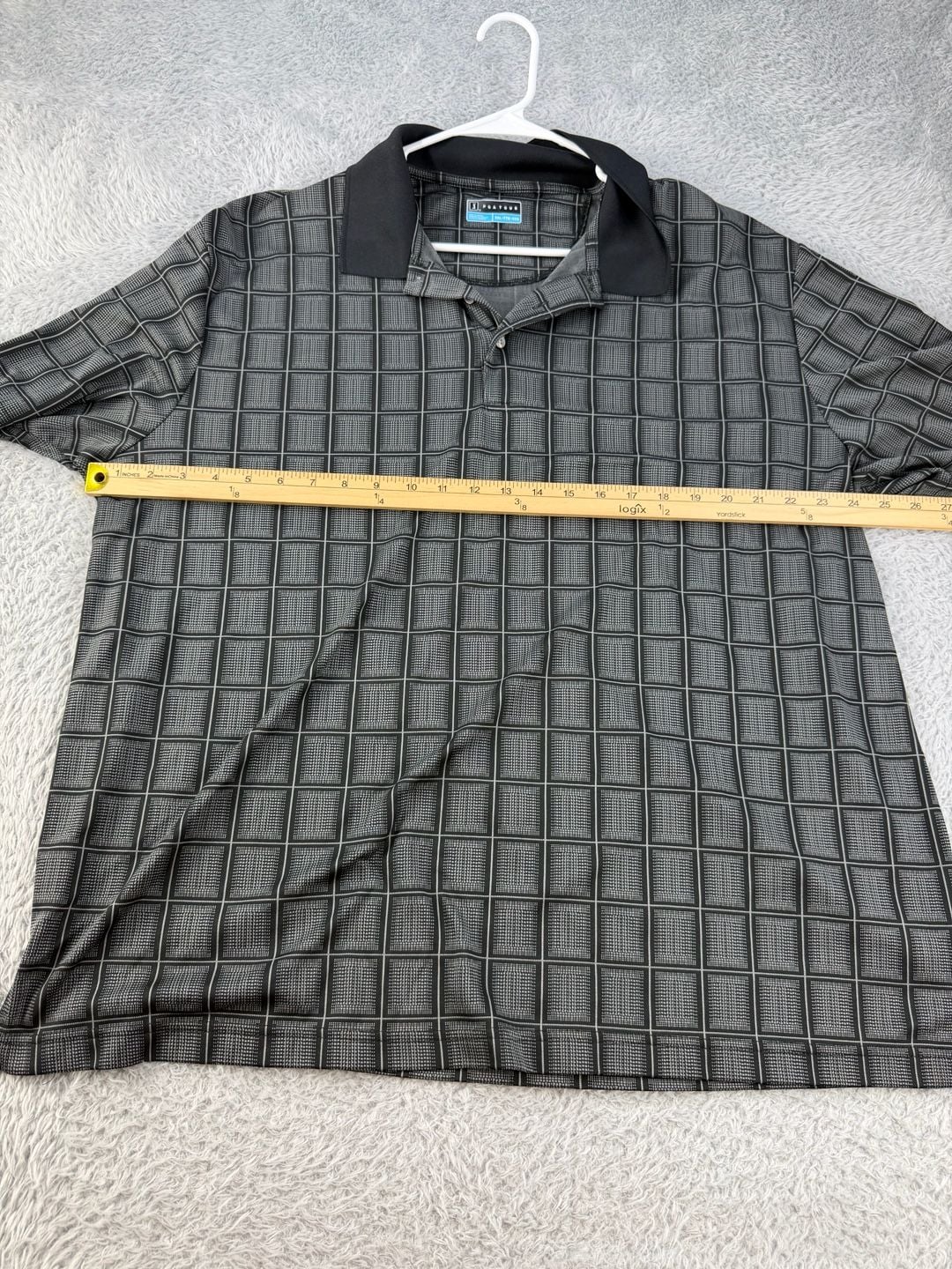 Bundle/Lot of  5 Men’s 2XL Shirts   18