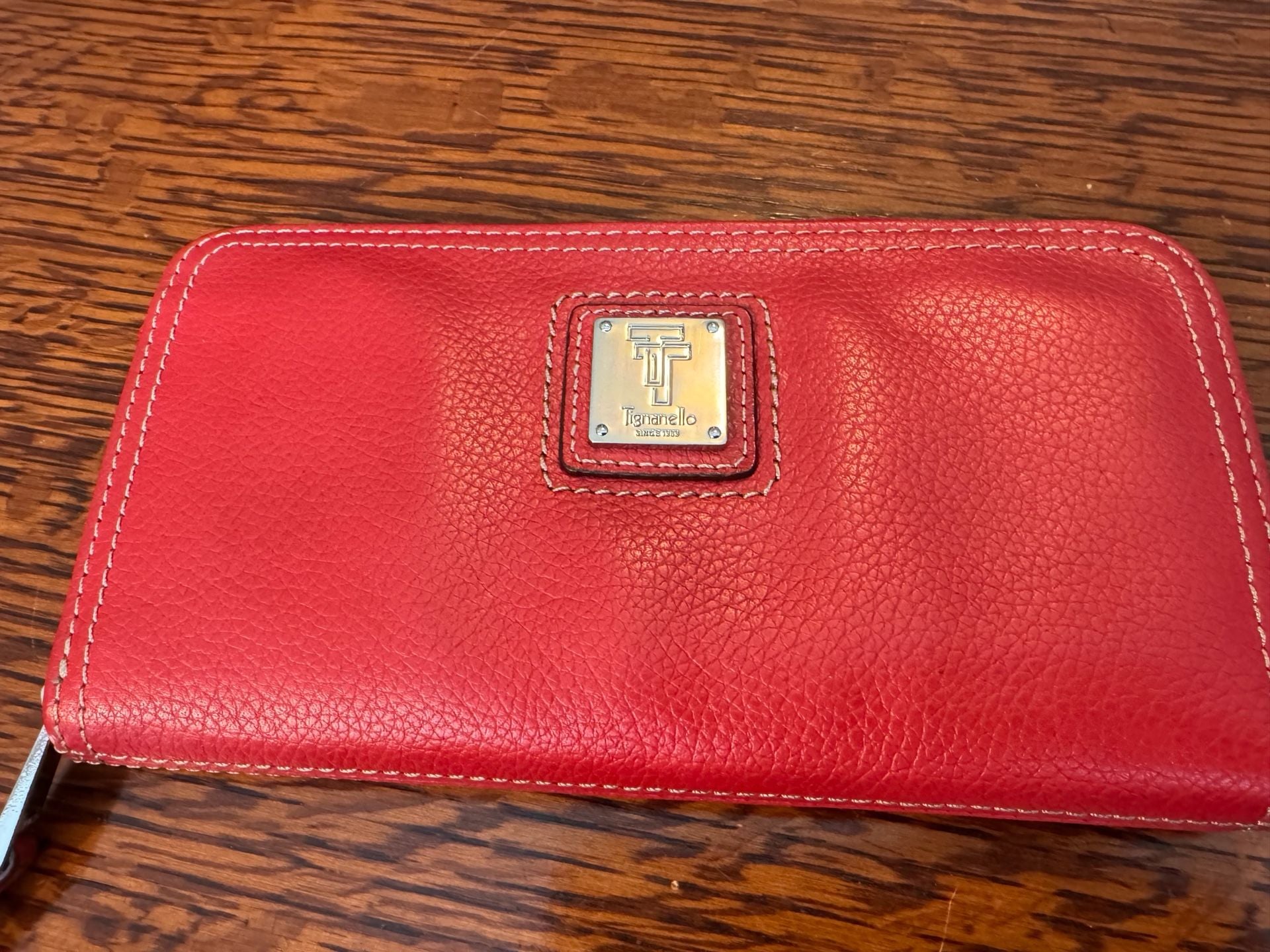 Tignanello Red Leather Zip Around Wallet 2