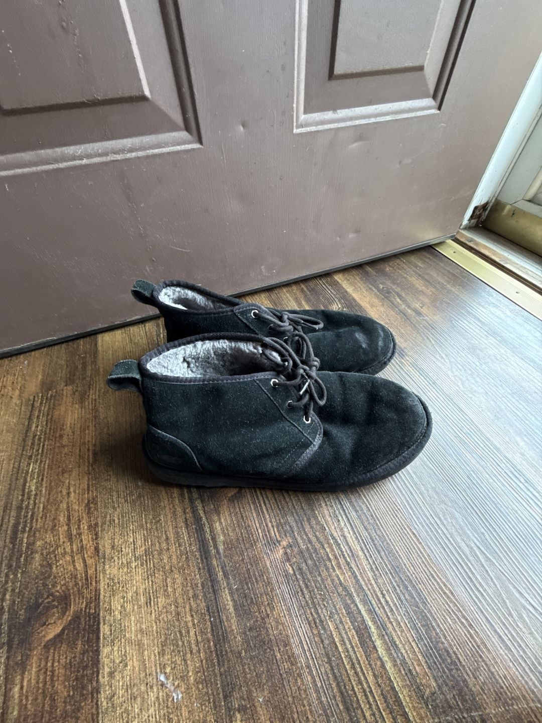 Ugg Neumel Chukka Boot Size 13 Black Suede Shearling 2