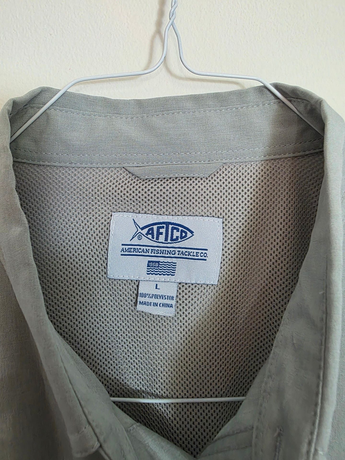 AFTCO Short Sleeve Fishing Shirt Size L Gray Button Down 4