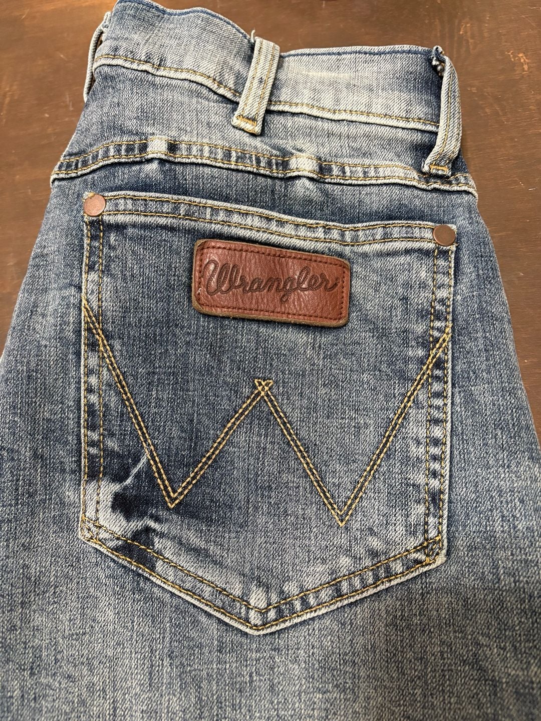 Wrangler Retro Slim Boot Jeans Medium Wash Blue 8