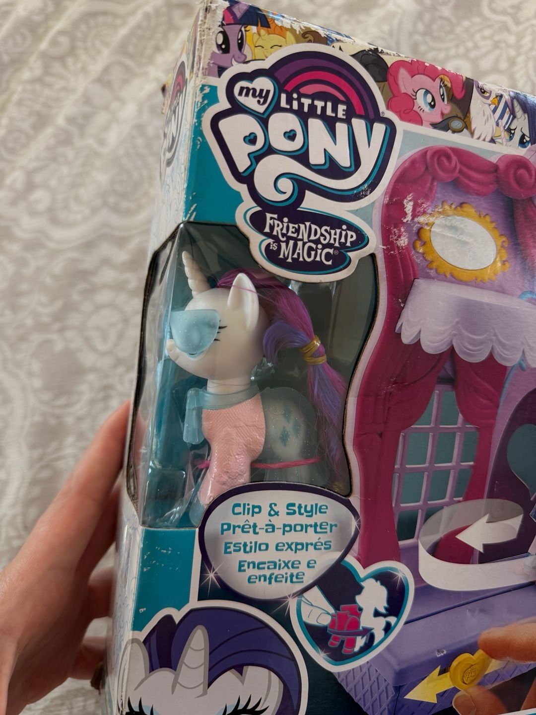 My Little Pony Rarity Fashion Runway Playset 9