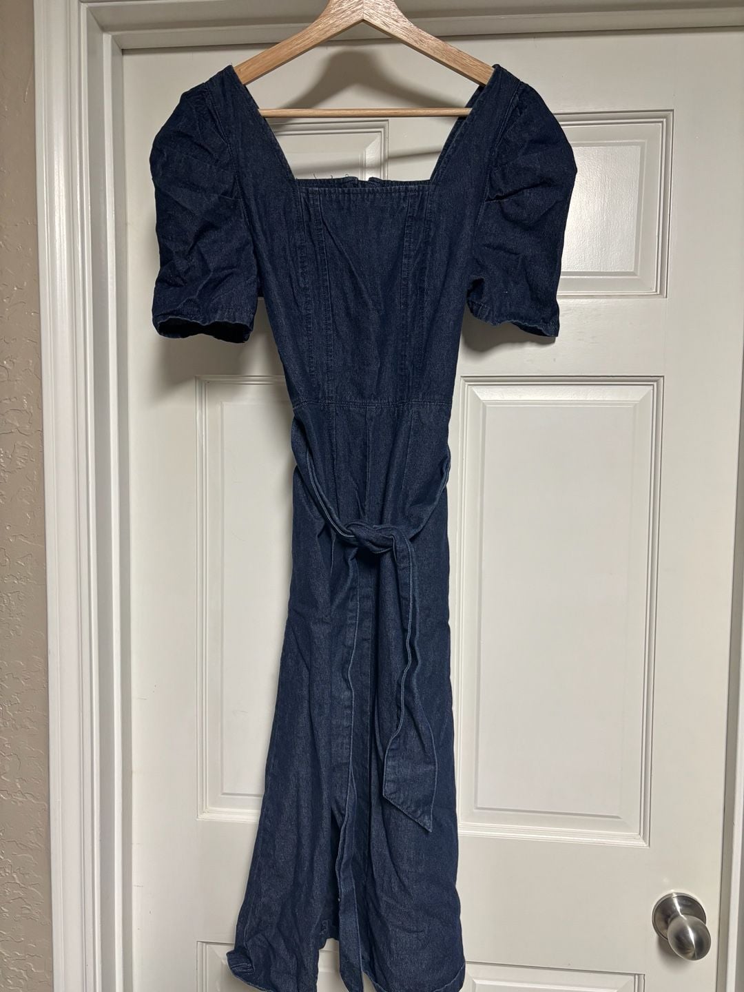 Who What Wear Denim Dress Size XS Square Neck puff Sleeve Belted dress 2