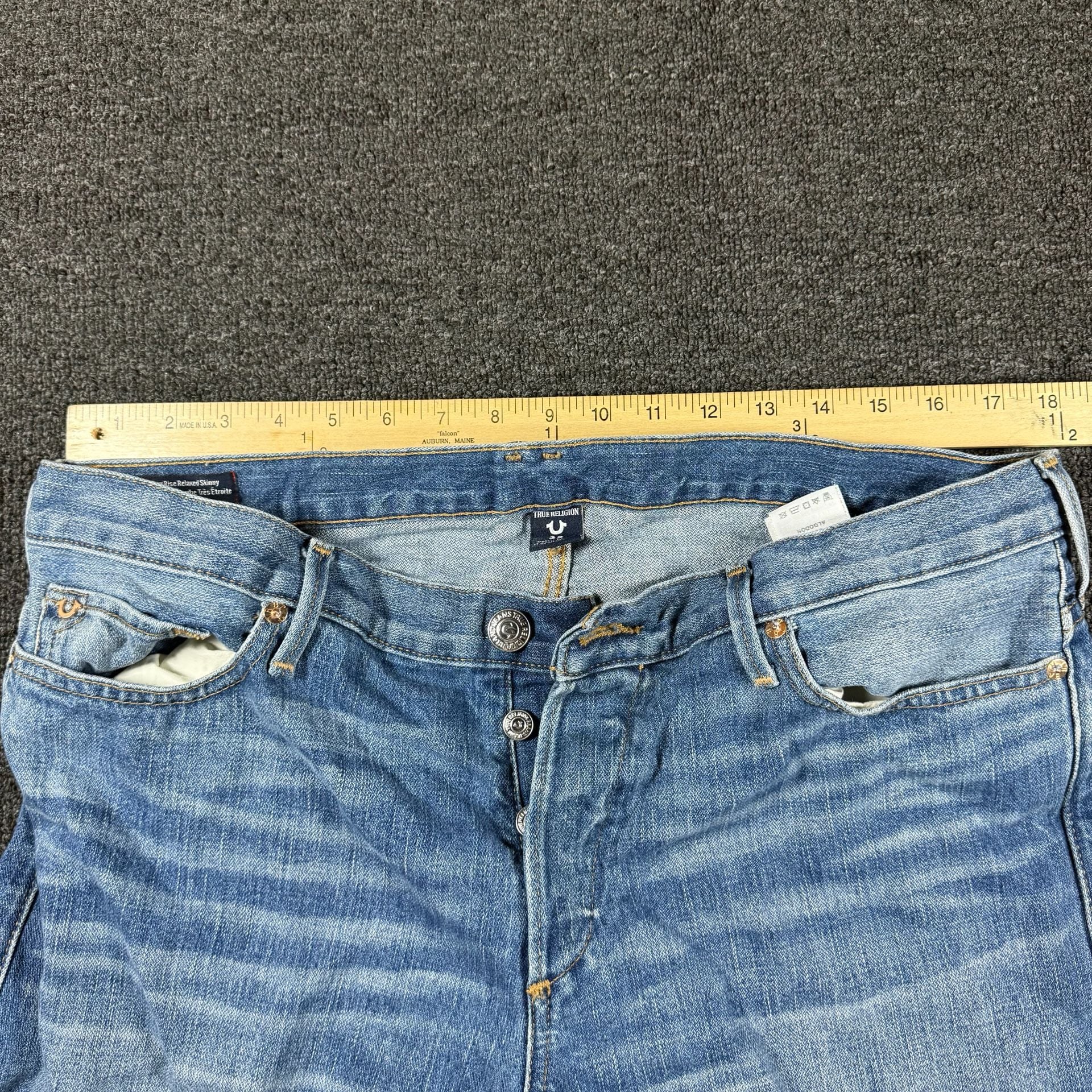 True Religion Light Wash Denim Jeans Blue Cropped & button fly 6