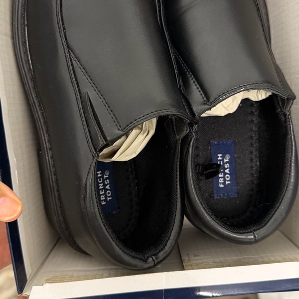French Toast Slip On Shoes Size 5 Black youth Kids