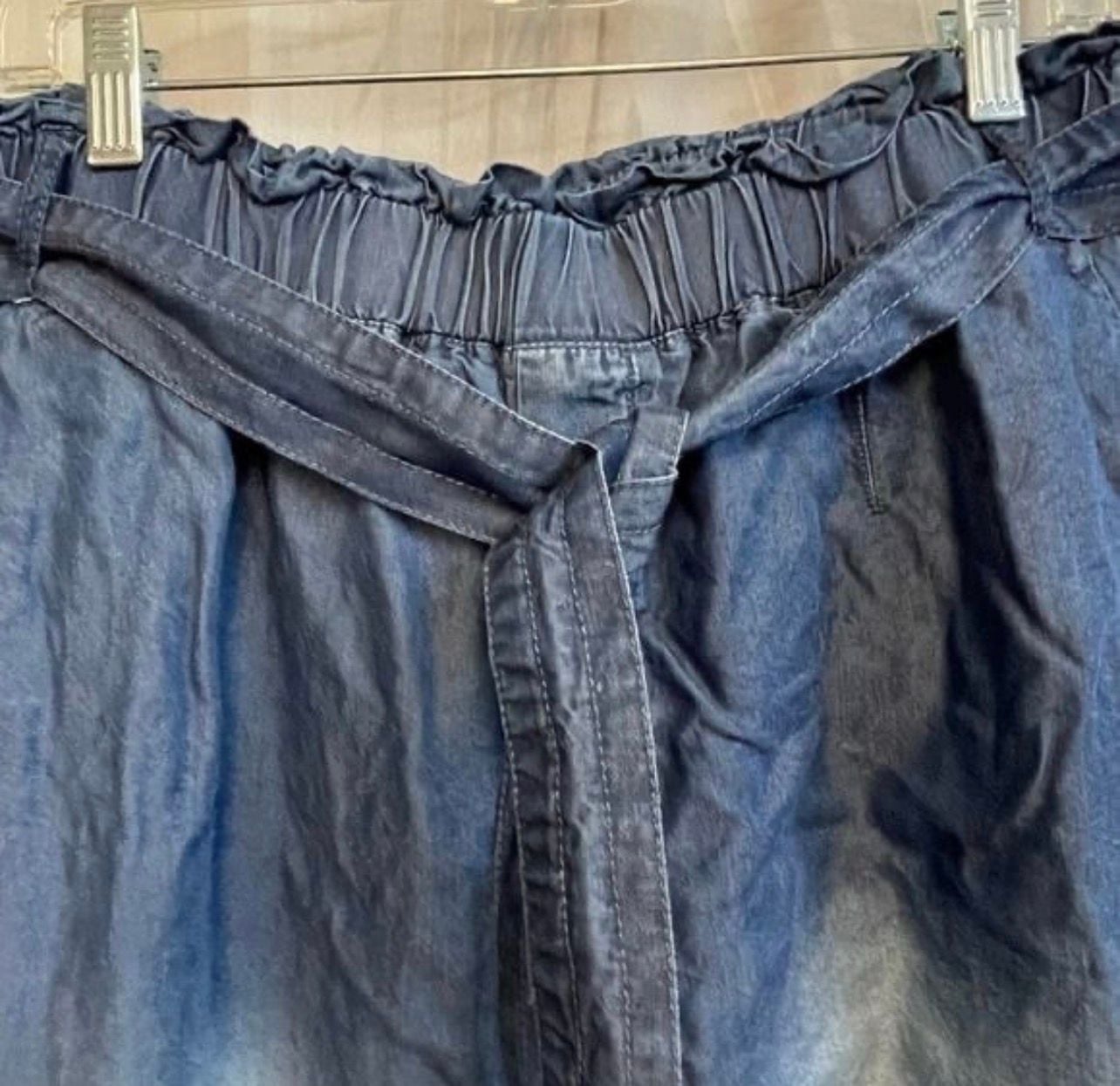 Women’s XL 16-18 Zenana Wide Leg Soft Jean Denim Paperbag Belted Pants Boho Raw 3