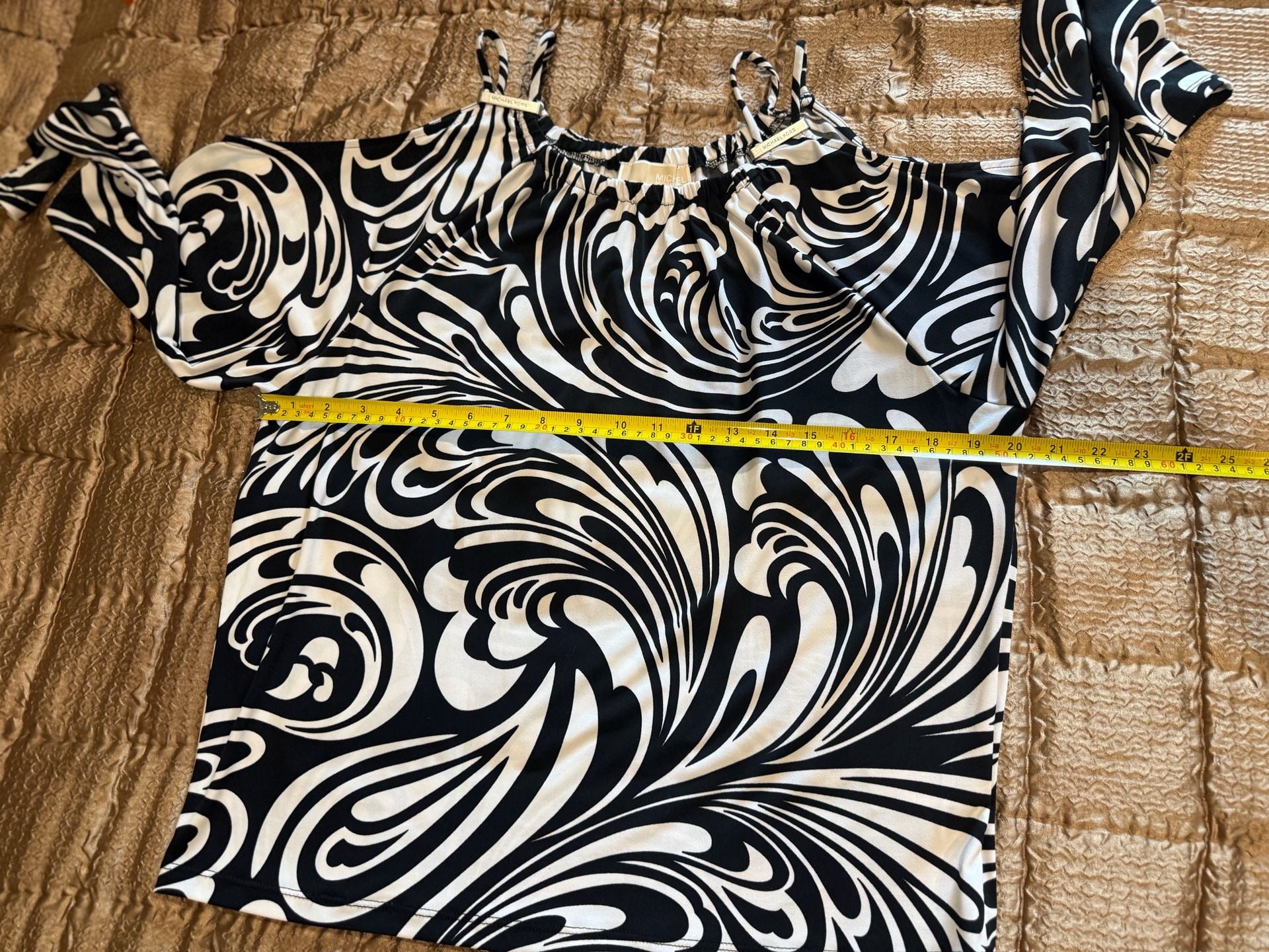 Michael Kors Black and White Swirl Print Cold Shoulder Long Sleeve Top 6