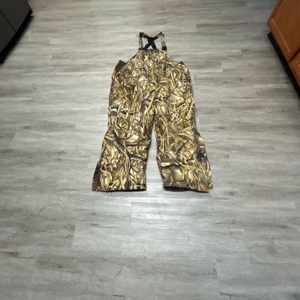 Ducks Unlimited Bibs Size 2XL Camouflage Hunting Overalls Advantage Wetland