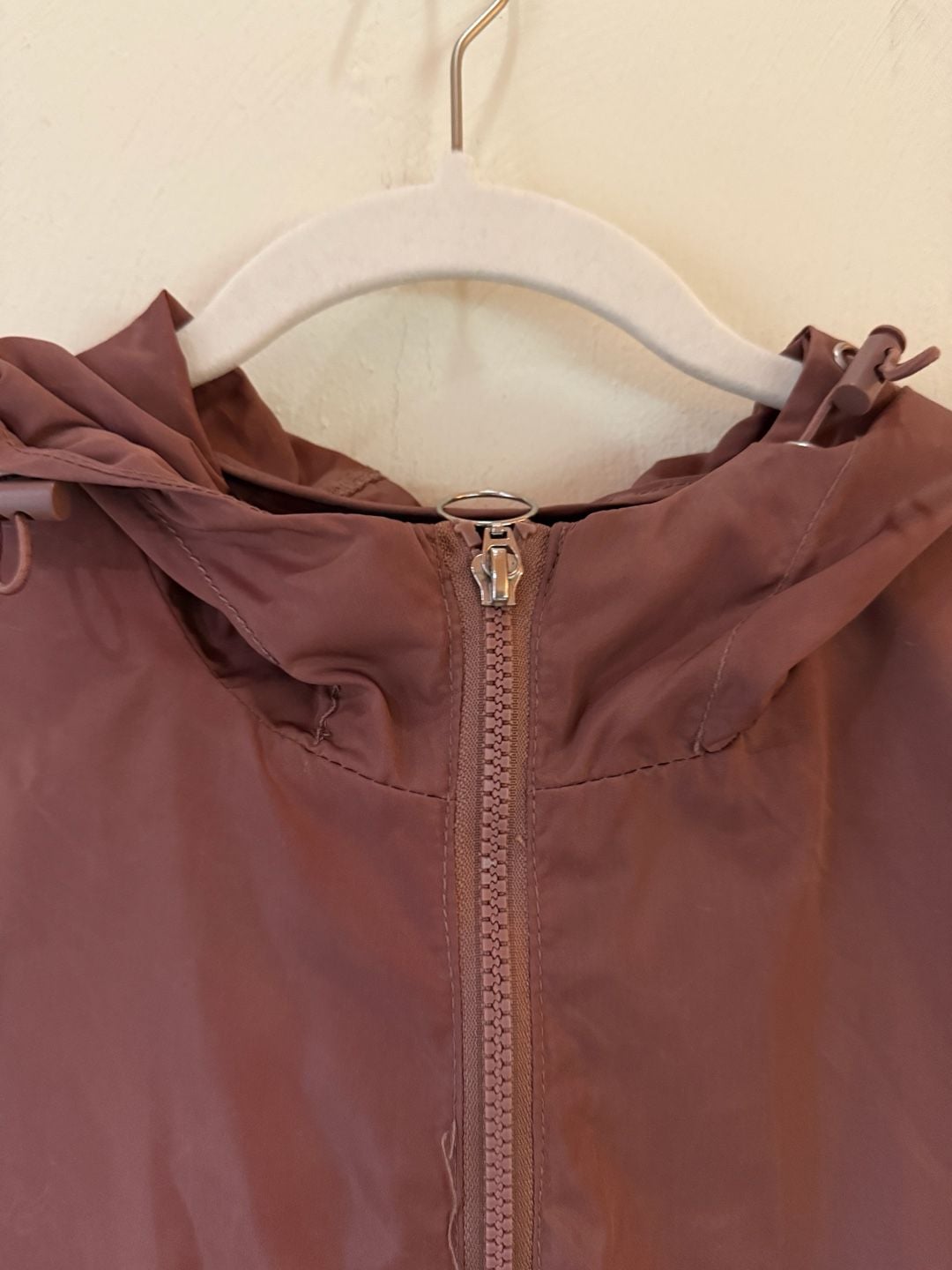 CI SONO Womens Large Dark Mauve Hooded Windbreaker Jacket Lightweight Cinch 3
