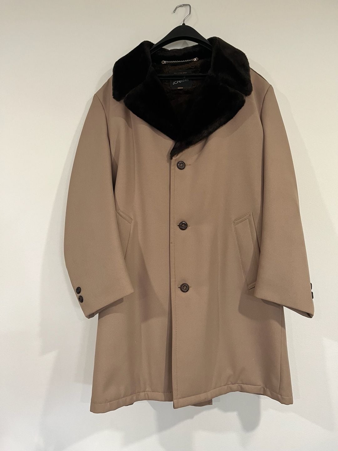 JCPenney Overcoat Size 44 Long Tan Faux Fur Collar 2
