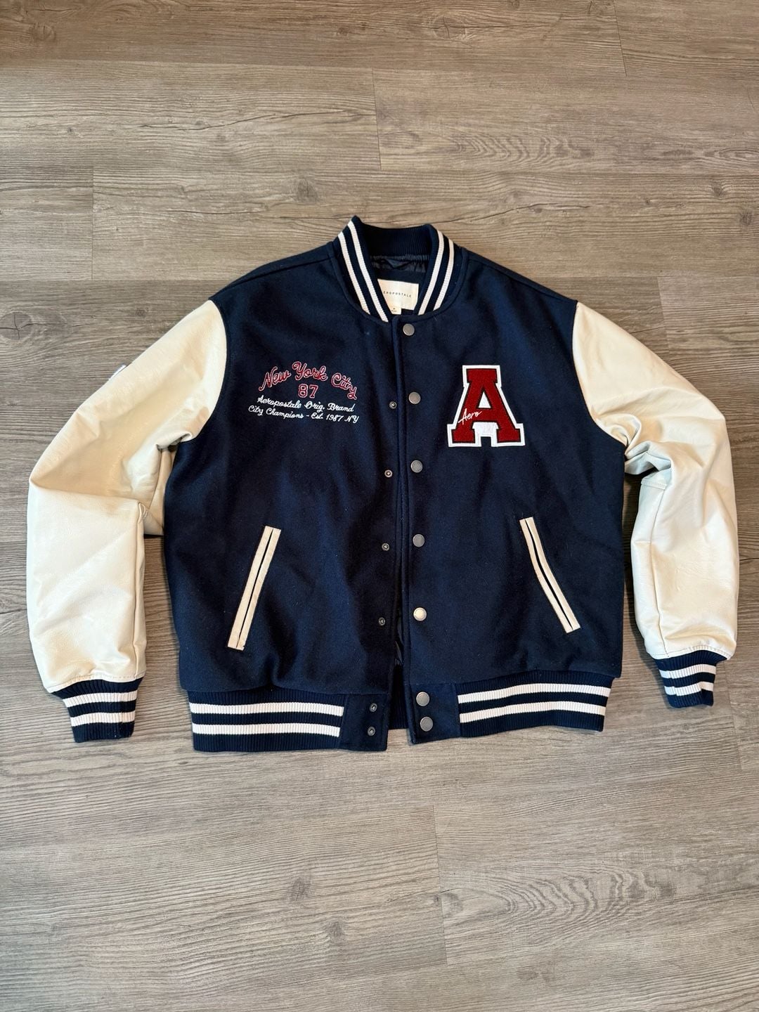 Aeropostale Varsity Jacket Size M Navy Blue White Leather Sleeves 2