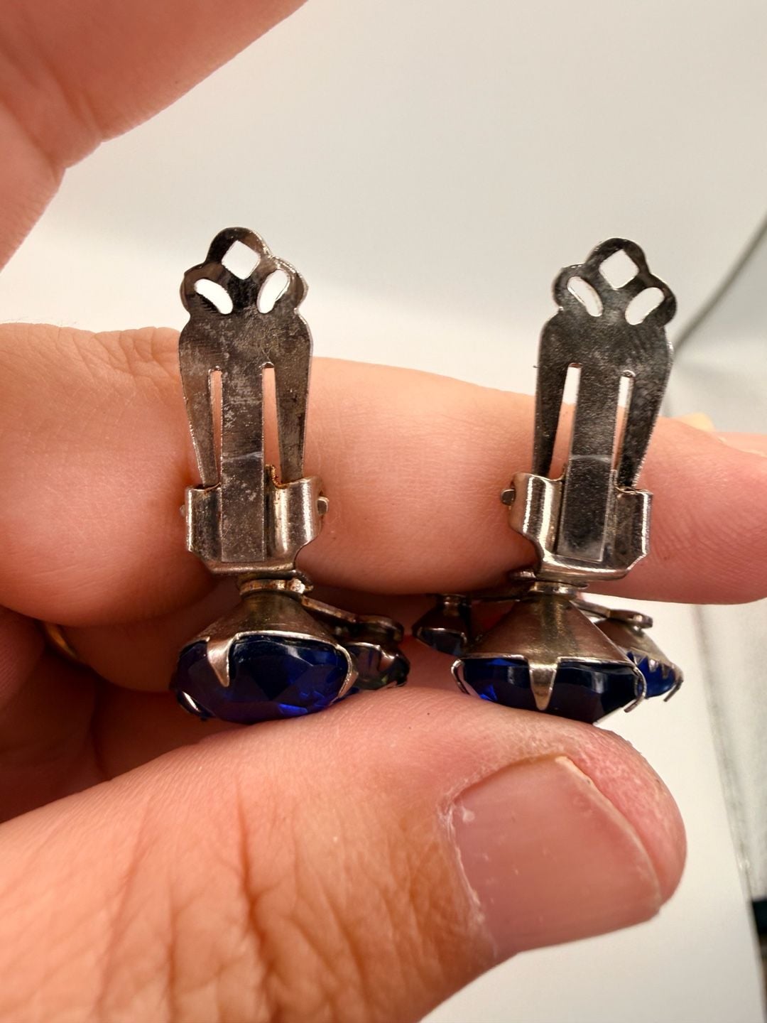 Vintage Blue Rhinestone Molded Glass Clip On Earrings 7