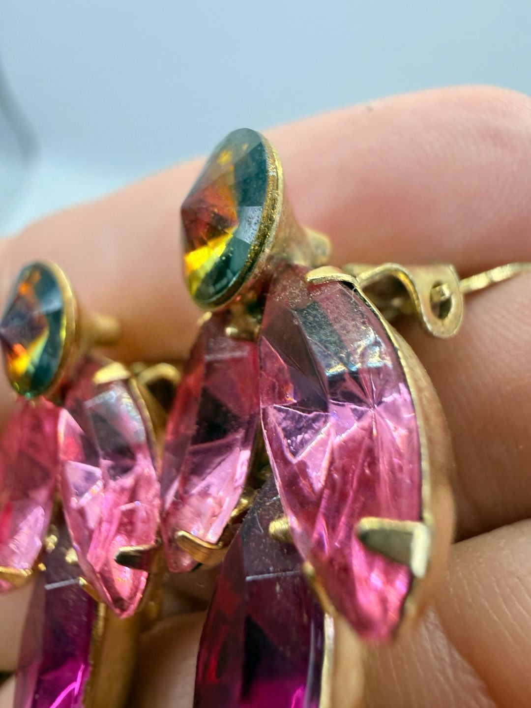 Vintage Pink Rhinestone Clip On Earrings 7